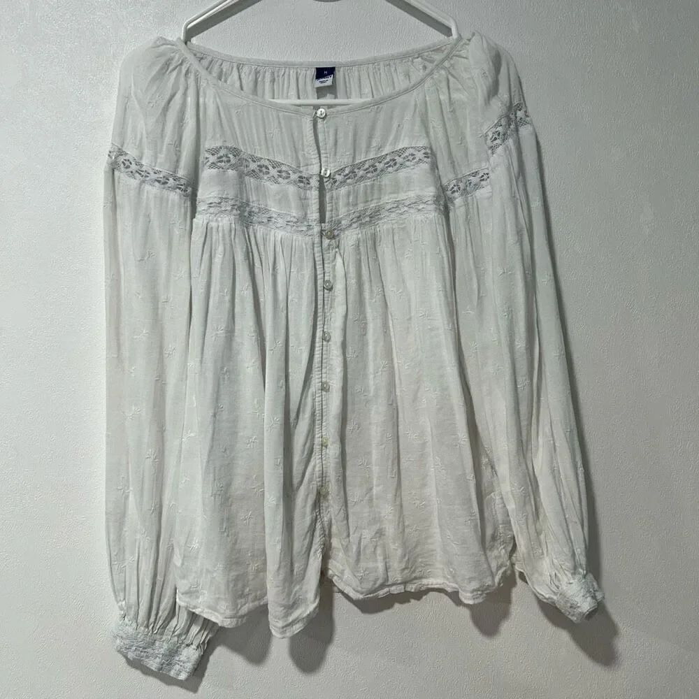Old navy blouse